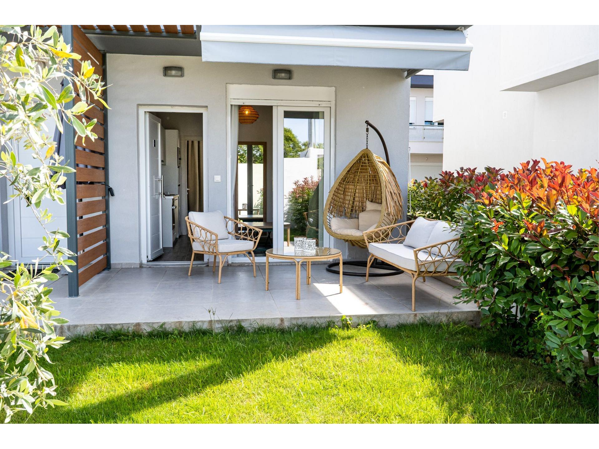 Ethra Apartment